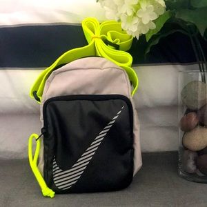 Nike shoulder bag